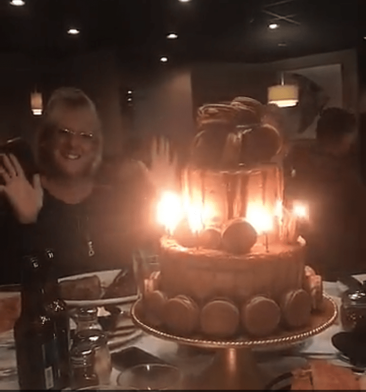 10F7C098-439D-4AEF-8B6E-327831561D50